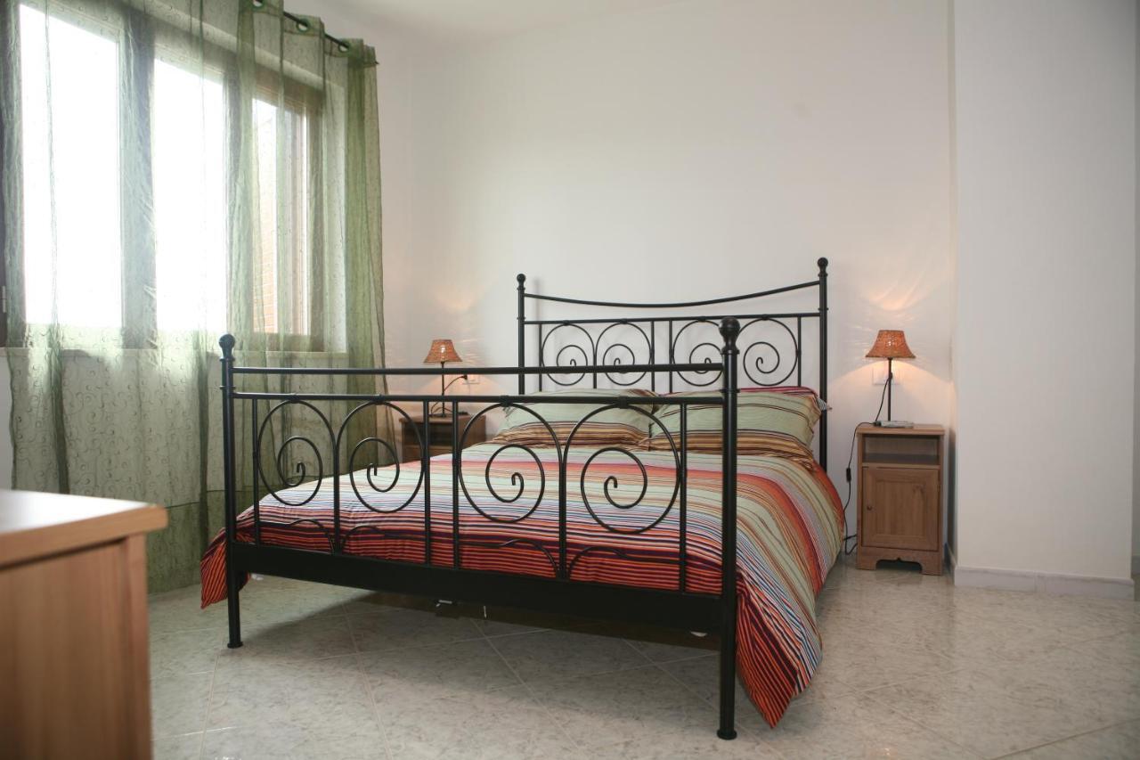 B&B La Collina Degli Ulivi Civitella Del Tronto Rom bilde